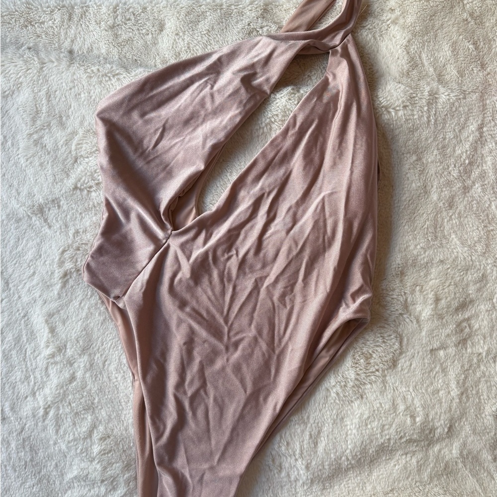Elegant Mauve One-Piece Swimsuit